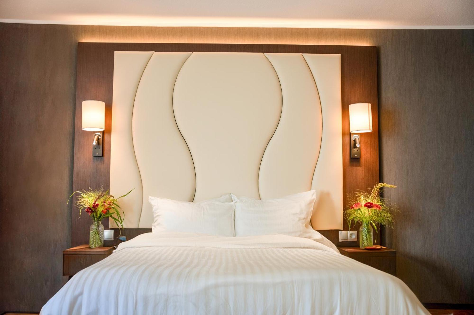 Airways Hotels Frankfurt Airport West Raunheim Room photo